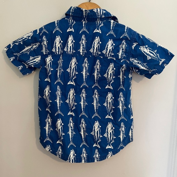 Hatley Blue and White Fish Print Button Down Shirt 4 - Picture 2 of 7